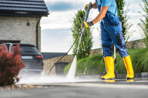 Playground Equipment Cleaning in Eastwood, MI